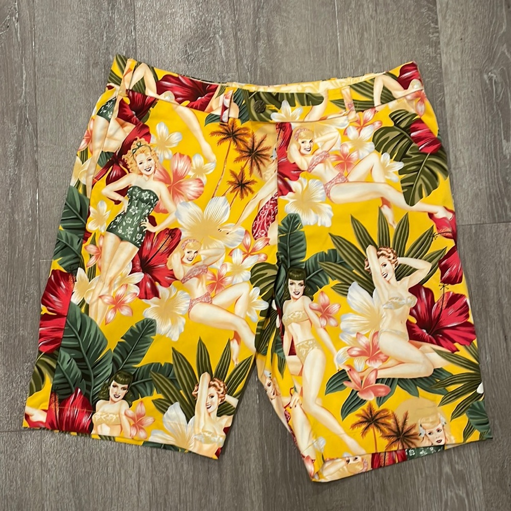 Loudmouth Hawaiian babe golf shorts size 36